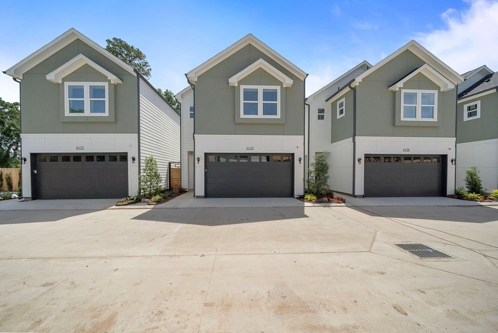 1501 De Soto St #6128 exterior
