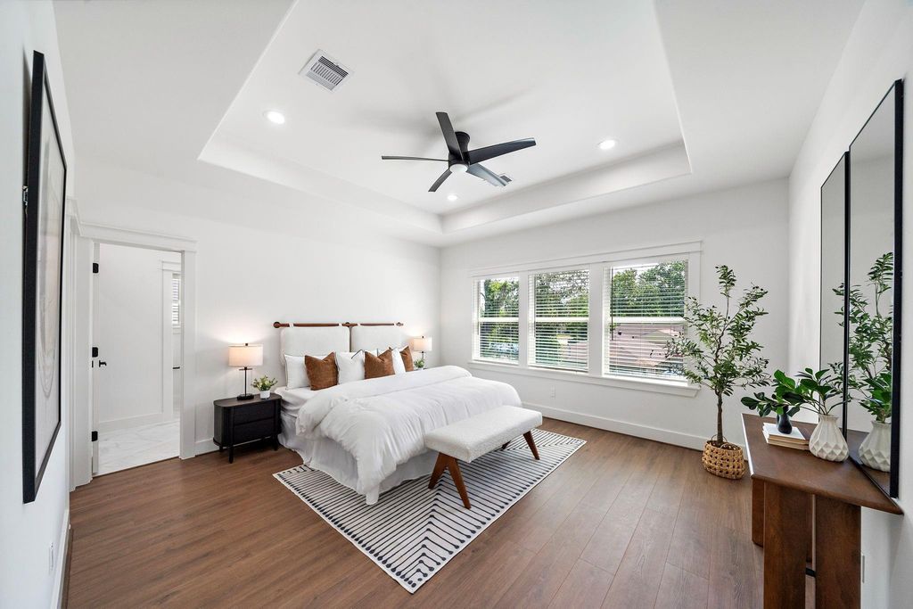 1501 De Soto St #6132 interior