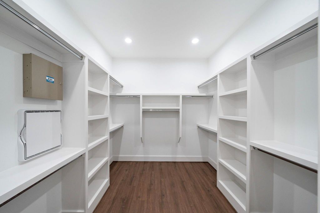 1501 De Soto St #6132 interior